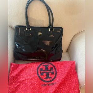 Tory Burch large leather Tote with dust bag
